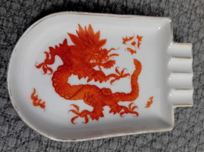 Scrumiera portelan Kaestner-Saxonia red dragon foto