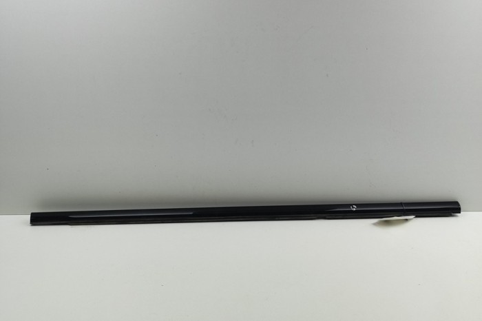 Chedar geam ușă dreapta spate MERCEDES-BENZ C S206 2024 OEM: A2067304200 30454473