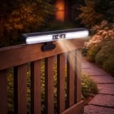 Lampa Solară cu Senzor de Mișcare &ndash; Iluminat Exterior Modern, CMCLASS