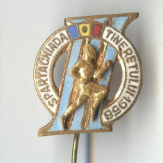 Insigna CAMPION - SPARTACHIADA TINERETULUI 1958 - varianta atlet aplicat