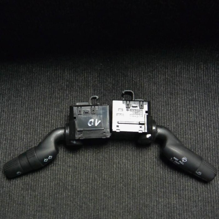 Maneta semnalizare ștergătoare HONDA CIVIC VIII Hatchback FN, FK 2008 OEM: M29843 1489020