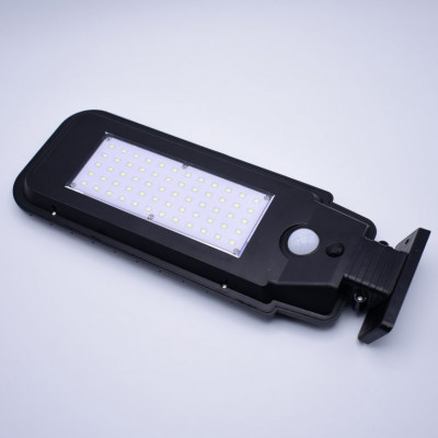 Lampa Solara Cu Acumulator De Exterior BL-210B-60SMD foto