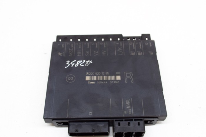 Unitate de control scaun dreapta față MERCEDES-BENZ S W220 2001 OEM: A2208201285 14442034