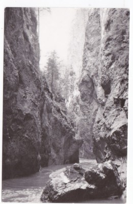 AS - ILUSTRATA 1211, IN CHEILE BICAZULUI, ANUL 1964 foto