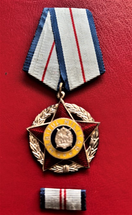 Romania - Ordinul Meritul Militar Clasa II-a cu bareta.