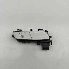 Comutator &icirc;ncălzire scaun MERCEDES-BENZ C Coupe C205 2020 OEM: A2139057302 | 32055461