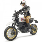 Cumpara ieftin Bruder Motocicleta Scrambler Ducati Desert cu Sofer BWorld, Figurina, Jucarie Copii 4+ Ani, Macheta Realista, Scala 1:16