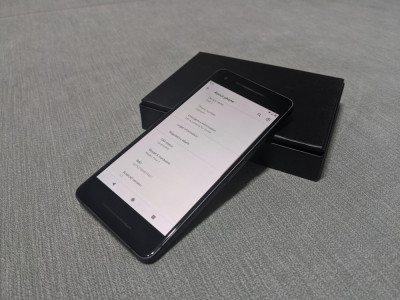 GOOGLE Pixel 2 128GB 4G BONUS Folie + Husa + Cablu Gorilla Glass 5 foto
