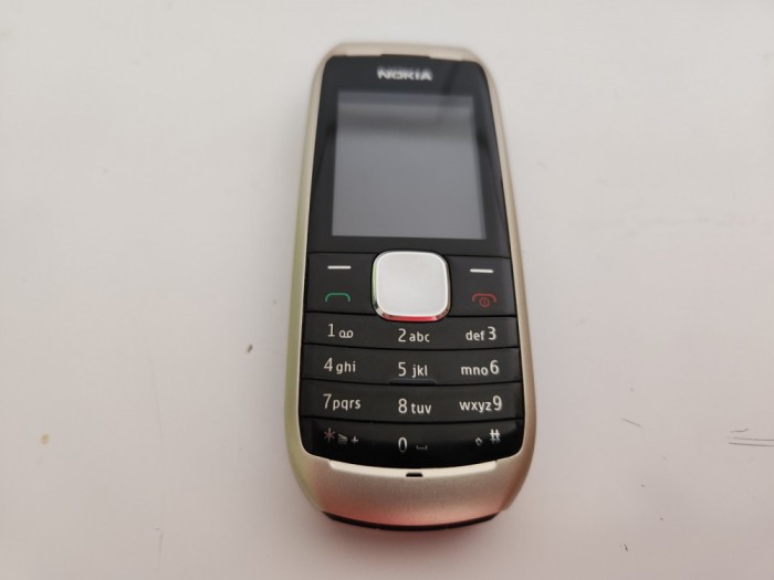 Telefon Nokia 1800 RM-653 folosit