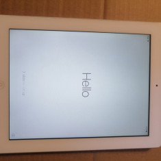 Tableta Apple iPad 3 16 Gb WiFi A1416 cu DEFECTa !!!