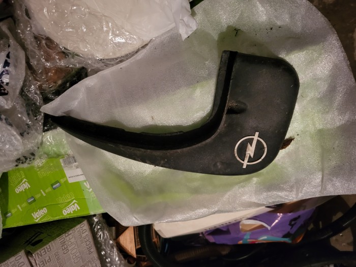 Apărătoare noroi spate st&acirc;nga Opel Vectra B