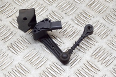 Senzor de nivel &amp;icirc;nălțime dreapta față LAND ROVER DISCOVERY V L462 2021 OEM: JPLA-3D026-AA 14881276 foto