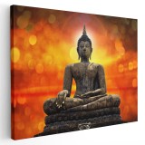 Tablou statuie Buddha pe fundal luminos, portocaliu, galben, maro 1178 Tablou canvas pe panza CU RAMA 60x90 cm