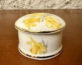 CASETA DIN PORTELAN FIN ENGLEZESC- HOLLY BARN- FINE BONE CHINA 5,8CM