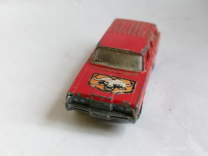 bnk jc Matchbox 73c Mercury Commuter