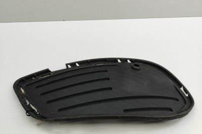 Grila st&amp;acirc;nga față MERCEDES-BENZ C W205 2017 OEM: A2058854023 30391141 foto