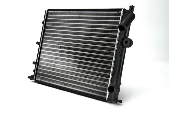 Radiator, racire motor RENAULT CLIO I (B/C57, 5/357) (1990 - 1998) THERMOTEC D7R036TT