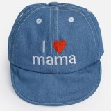 Șapcă albastră tip jean pentru bebeluși cu mesaj I Love Mama-Papa, CMCLASS