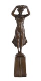 Doamna de aur-statueta din bronz pe un soclu din marmura PAB048