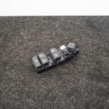 Buton geam ușă st&acirc;nga față BMW 1 F20 2011 OEM: 9208109 2476842
