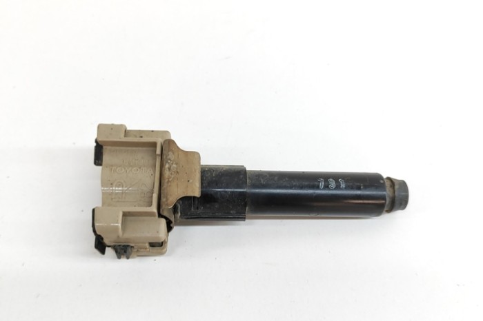 Pompa spălător far dreapta TOYOTA LAND CRUISER _J15_ 2017 OEM: 85207-60100 | 23847520