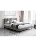 Pat dublu KL Amalia, tapitat cu catifea, somiera inclusa, structura lemn masiv, 160x200 cm, maro deschis