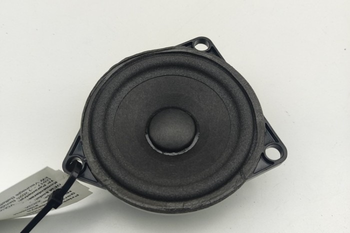 Difuzor ușă dreapta față VOLVO XC40 536 2025 OEM: 31456830 30942276