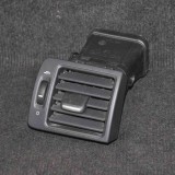 Gura de ventilație planșa de bord VOLVO C30 2011 OEM: 39888290 2125883