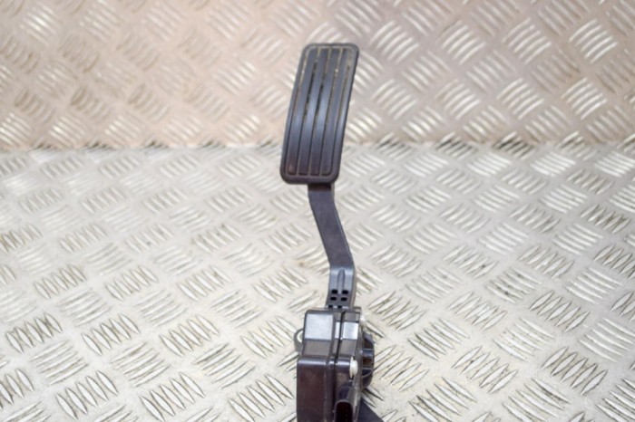 Pedala de accelerație SUBARU FORESTER SH_ 2009 OEM: 36010AG140,198800-7120 15059276