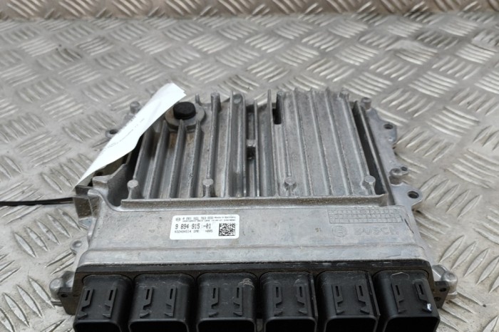 Unitate de control motor BMW 5 G30 2019 OEM: 9894915,0261S21763 22875554