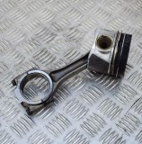 Piston AUDI A4 Avant 8K5, B8 2013 OEM: 038J03LS | 3375480