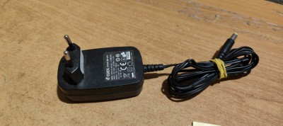 Incarcator Click 12V 1,5A #A3791 foto