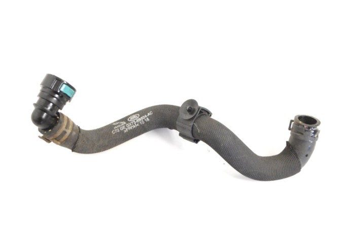 Furtun de lichid de răcire JAGUAR F-PACE X761 2017 OEM: GX73-8B504-AC 13446138
