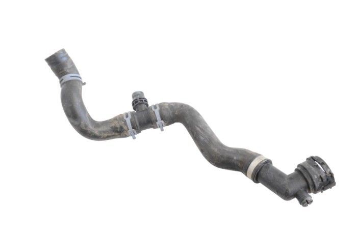Furtun de lichid de răcire AUDI Q5 FY 2018 OEM: 80A122055CQ,80A122055,80A122055C 21632564