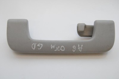 M&amp;acirc;ner plafon dreapta spate AUDI A6 4F2, C6 2007 OEM: 8P0857608 | 1748594 foto