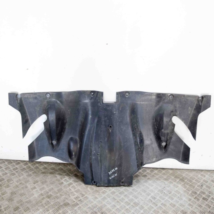 Scut motor central spate TESLA MODEL Y 2022 OEM: 1498771-00-D