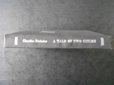 CHARLES DICKENS - A TALE OF TWO CITIES (ed. cartonata, 1974) foto