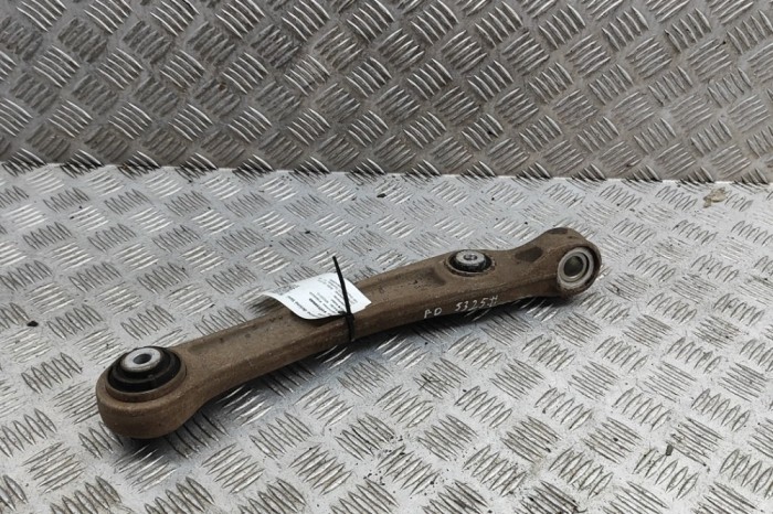 Braț drept dreapta față AUDI Q5 FY 2022 OEM: 80A407156 30390640