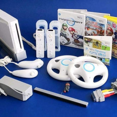 Set Gaming Nintendo Wii+2manete+2volane+210 jocuri+Dance 2020,Mario,Wii Sports