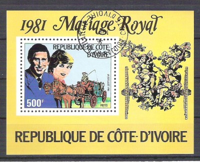 C&amp;ocirc;te d&amp;#039;Ivoire 1981 Lady Di and Charles, perf. sheet, used O.032 foto