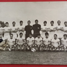 Foto (sezonul1971-1972)fotbal RAPID BUCURESTI(pe spate stampila clubului)