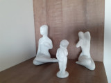 Set decoratiuni portelan fin alb, lucios, 3 statuete nud, arta decorativa