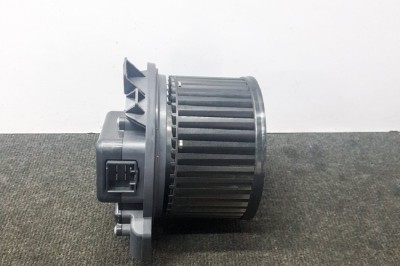 Ventilator aeroterma TESLA MODEL 3 2018 OEM: DRF-84A34-006A,T30231C 11318140 foto