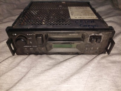 casetofon VOLVO 1373073-1,casetofon ORIGINALcu caseta audio clasica VOLVO CR 603 foto