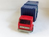 bnk jc Matchbox 42e Mercedes Container Truck