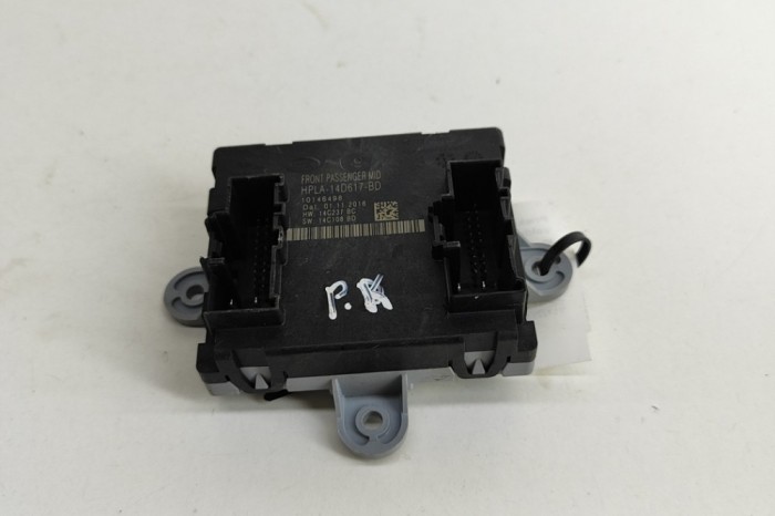 Modul de control ușă st&acirc;nga față LAND ROVER RANGE ROVER SPORT II L494 2017 OEM: HPLA-14D617-BD 25192097