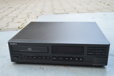 CD Player Sony CDP-M 12- foto