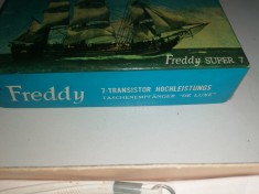 RAR =RADIO FREDDY DELUXE 7 TRANSISTOR - FUNCTIONAL , IN CUTIE, ANII 70