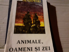 ANIMALE OAMENI SI ZEI - FERDINAND OSSENDOWSKI, INSTITUTUL EUROPEAN 1994 ,246 P foto