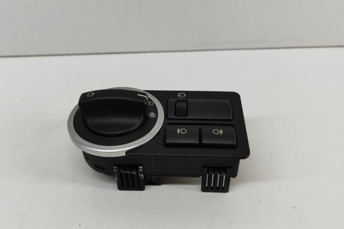 Modul de control comutator faruri LAND ROVER RANGE ROVER III L322 2012 OEM: YUD501380PUY,037094067 25216852